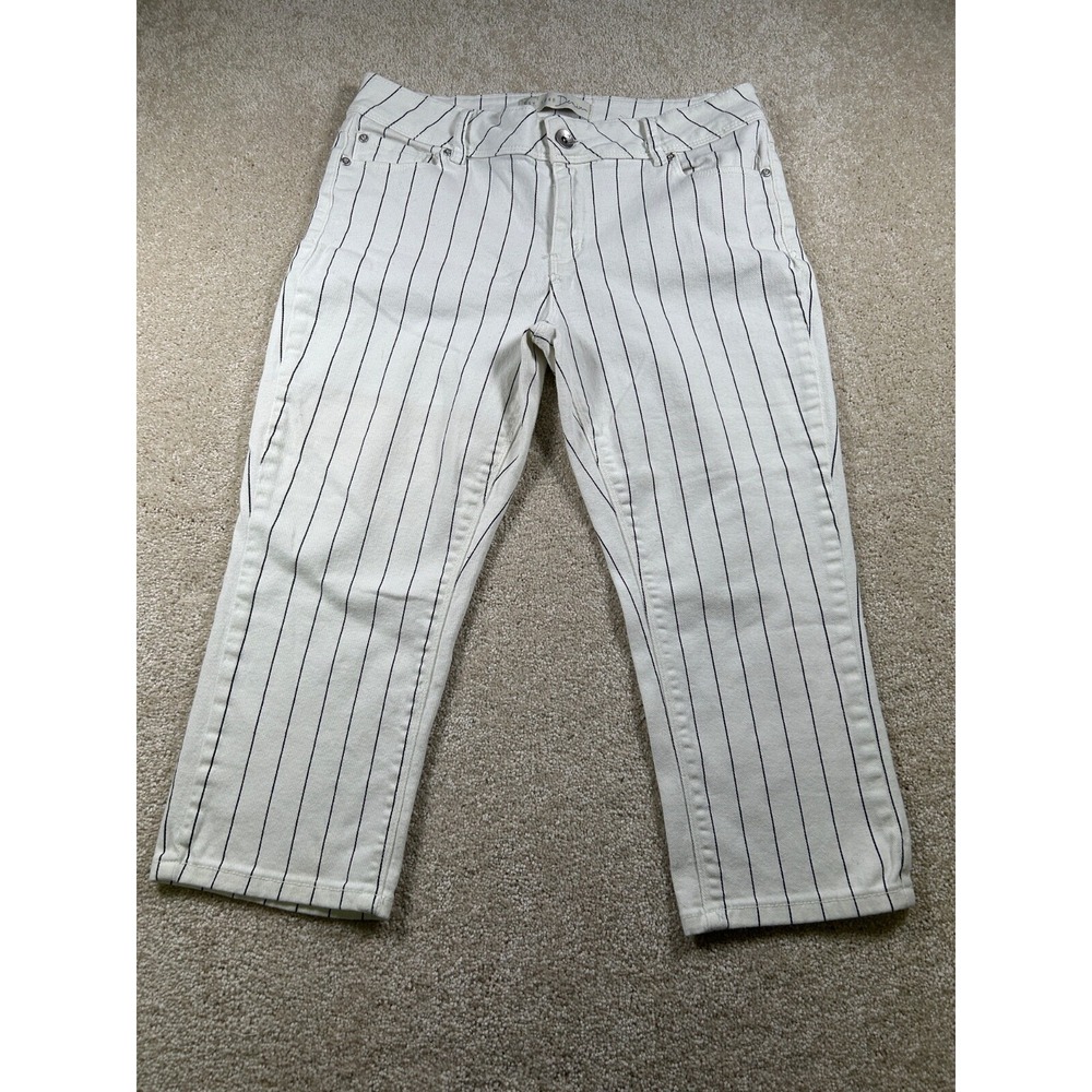 Cato Est. 1946 Womens Size 8 White Black‎ Stripe Denim Capri Pants